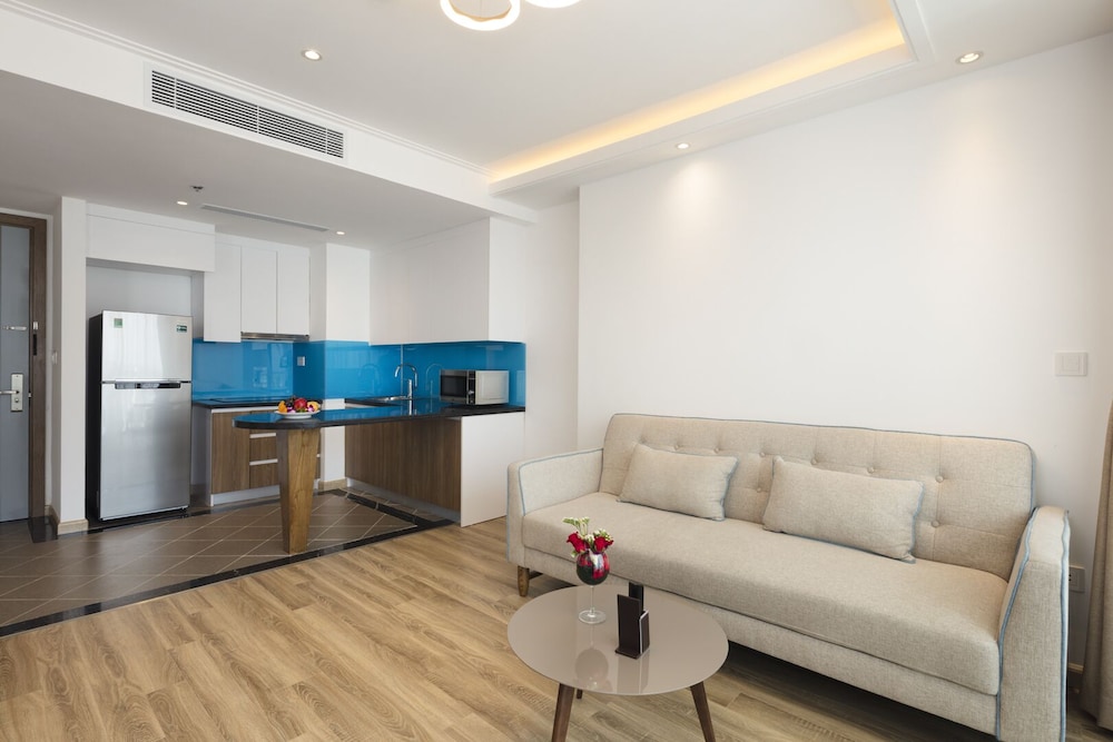 Comodo Nha Trang Hotel 33/50