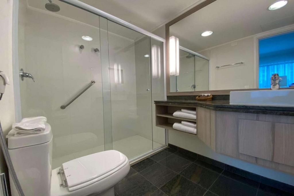 Premium, Queen Bed, Accessible