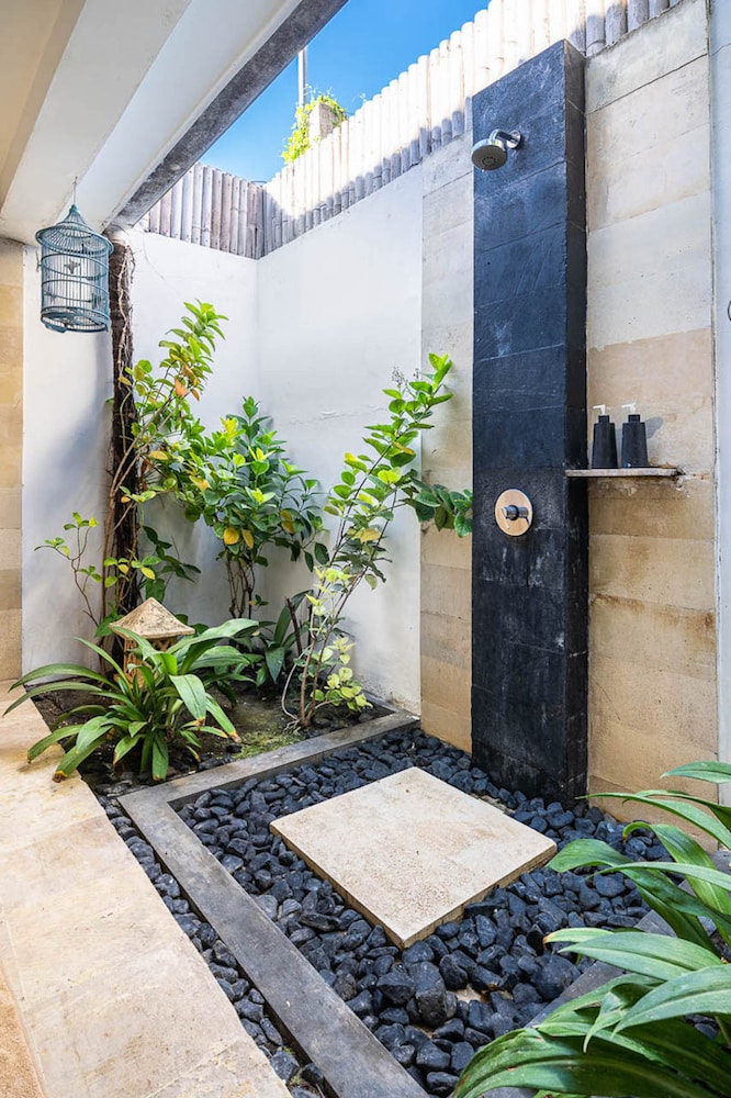 Tir Na Nog Gili Trawangan Accommodation 40/73