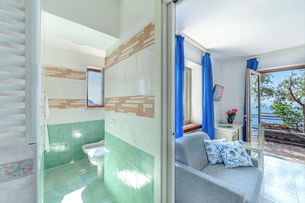 Punta Chiarito Resort 35/67