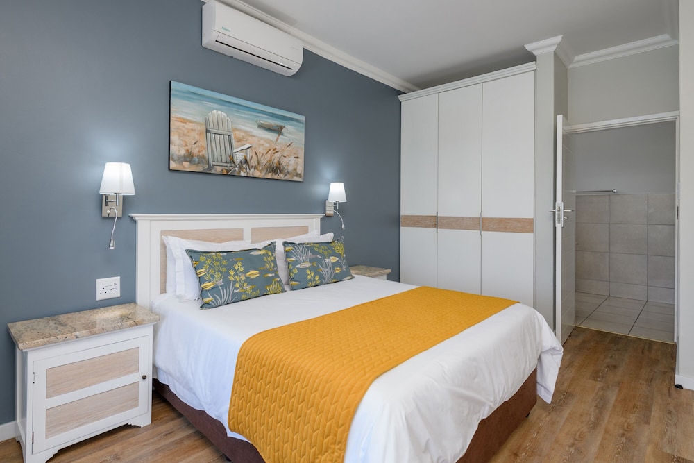 Suntide Hotel 7/36