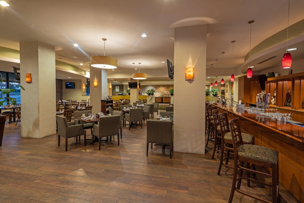 Holiday Inn Port of Miami Downtown Hotel 51/73