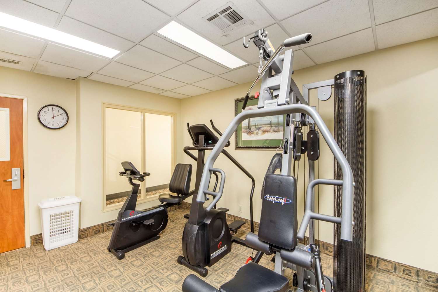 Quality Inn and Suites MidAmerica Industrial Park Area 15/21