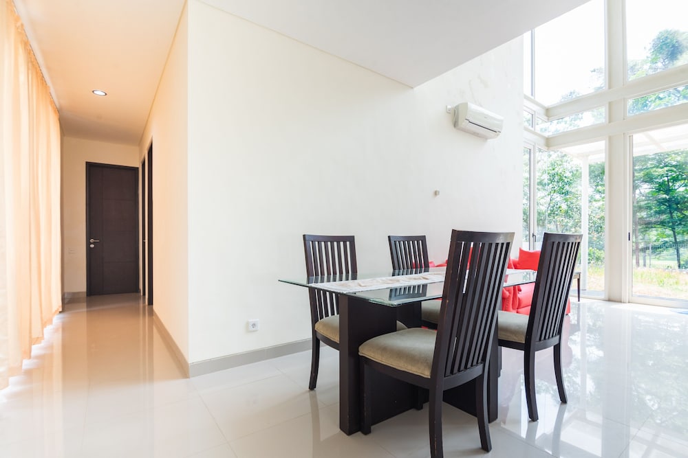 OYO 2001 Taman Dayu Villa Golf View 29/32