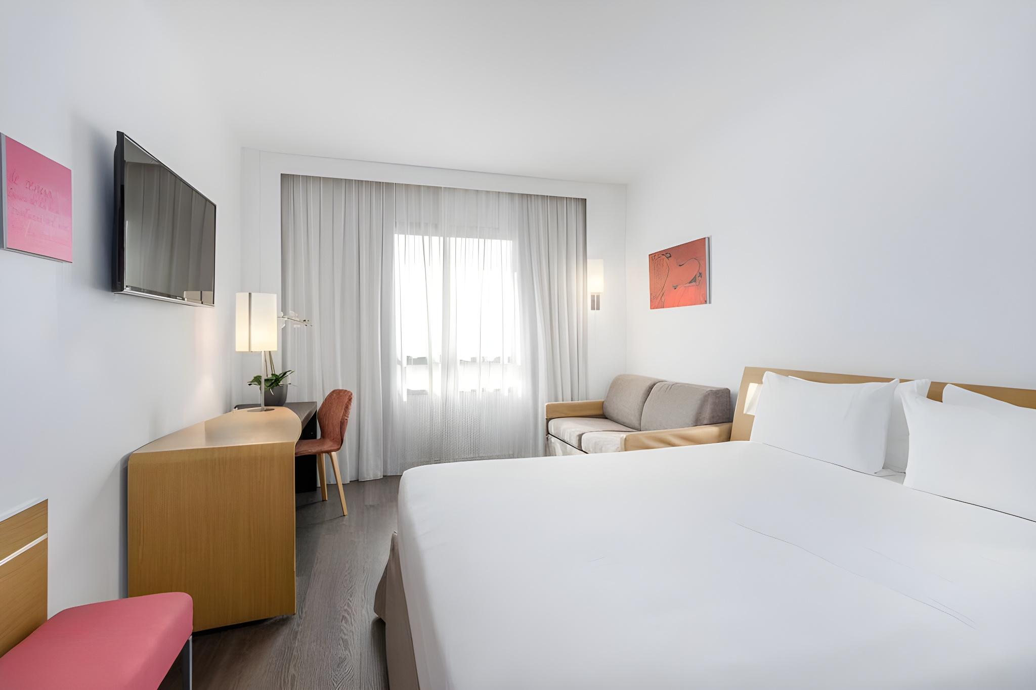 Connecting, Basic, Double Bed