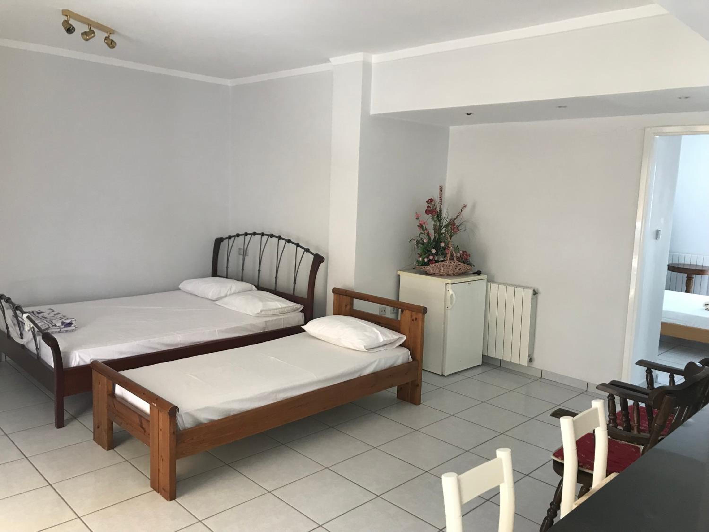 Nitsa Rooms 12/56