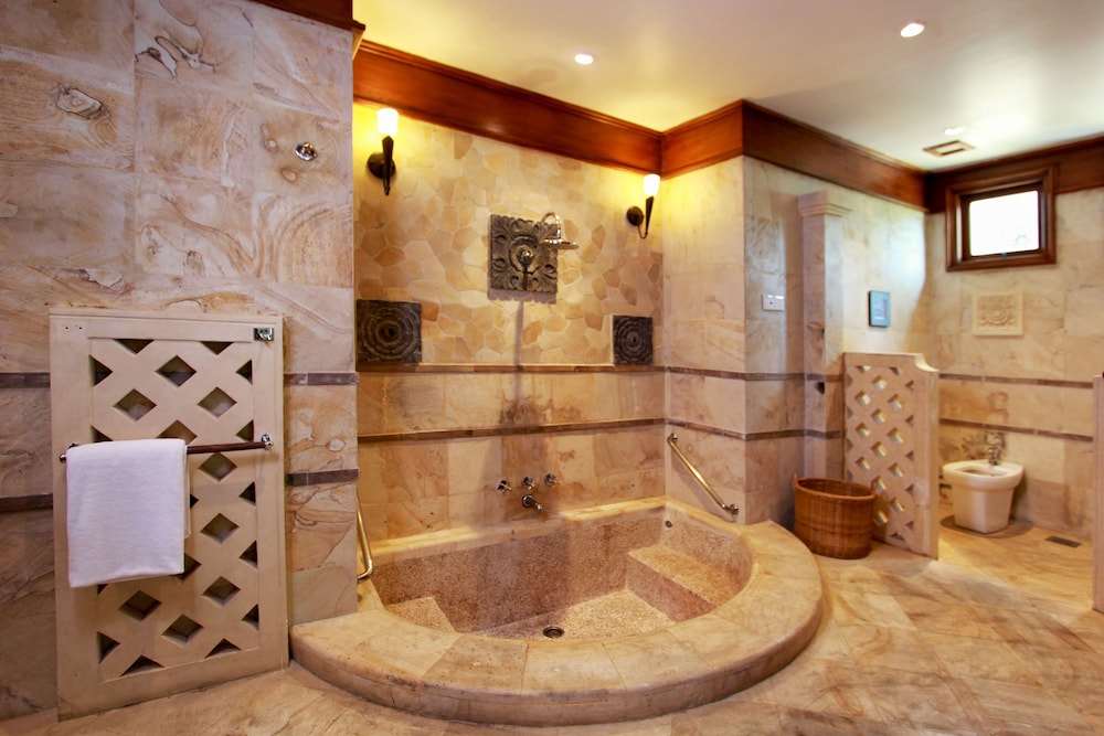 Indra Maya Pool Villas 30/72