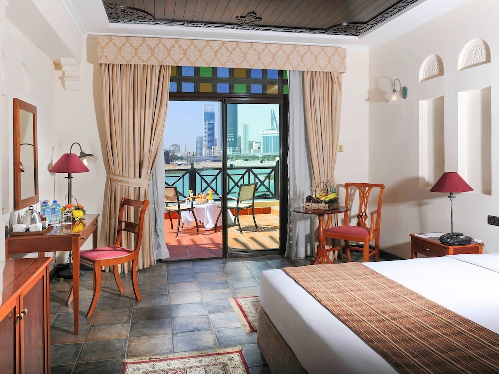 Novotel Al Dana Resort 54/75
