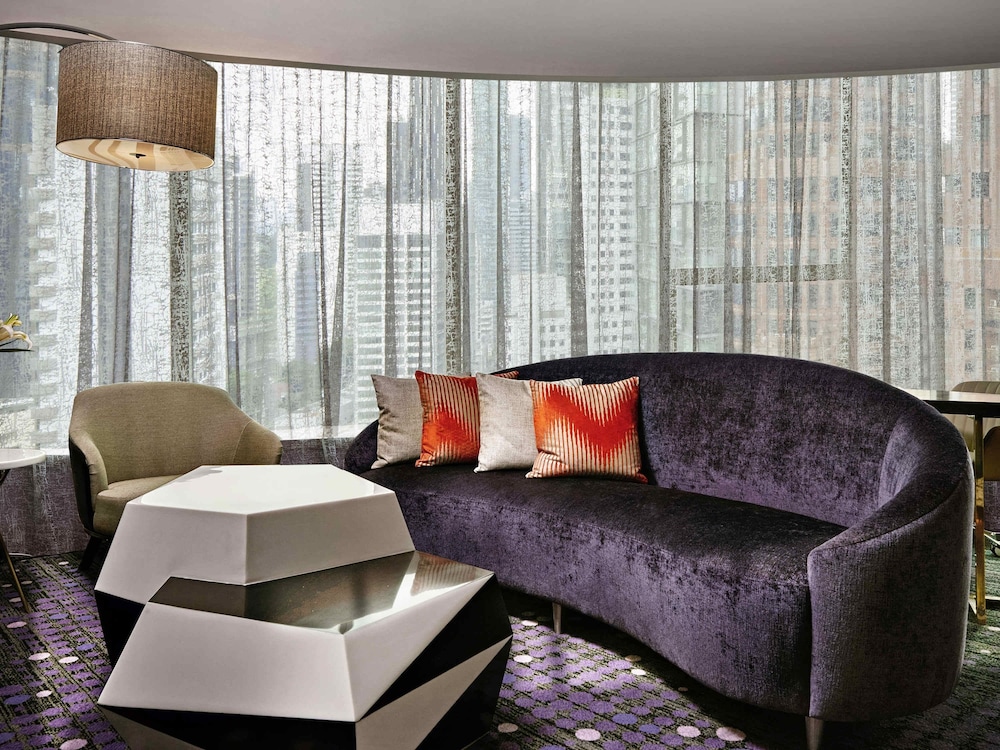 Pullman Kuala Lumpur City Centre Hotel and Residences 43/75