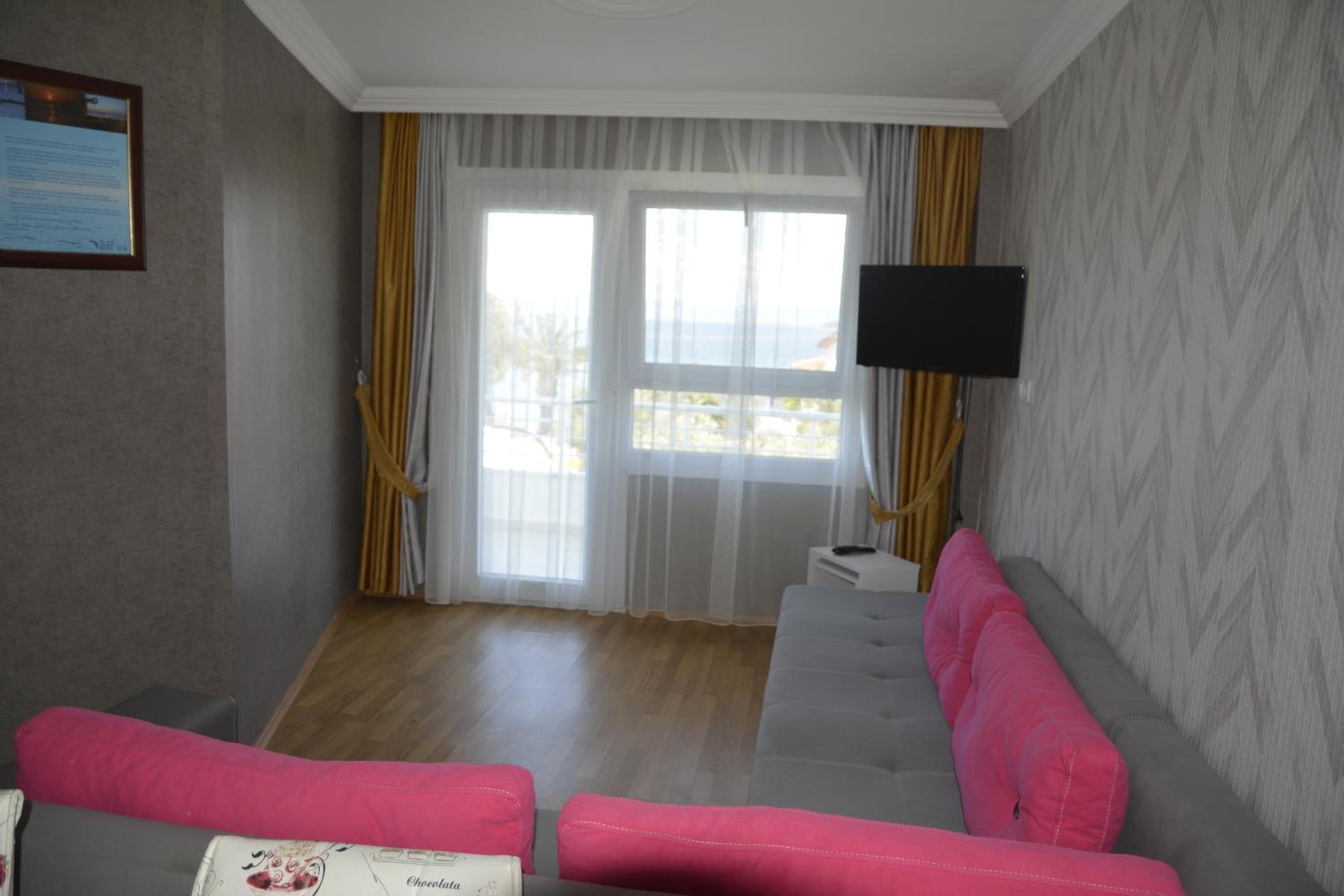 Apart Hotel Ege 6/24