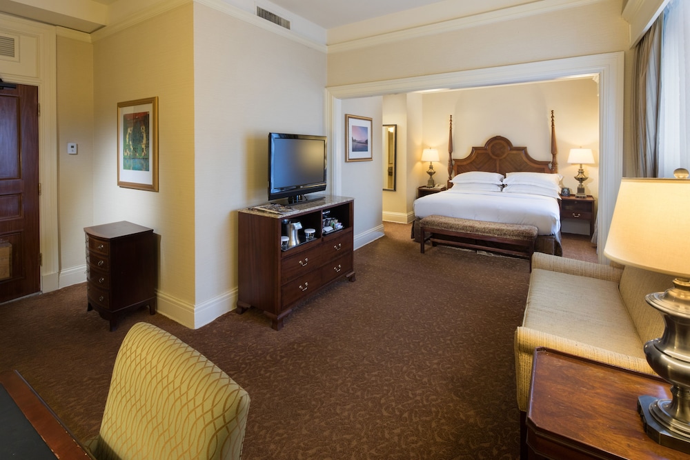The Seelbach Hilton Louisville 22/54