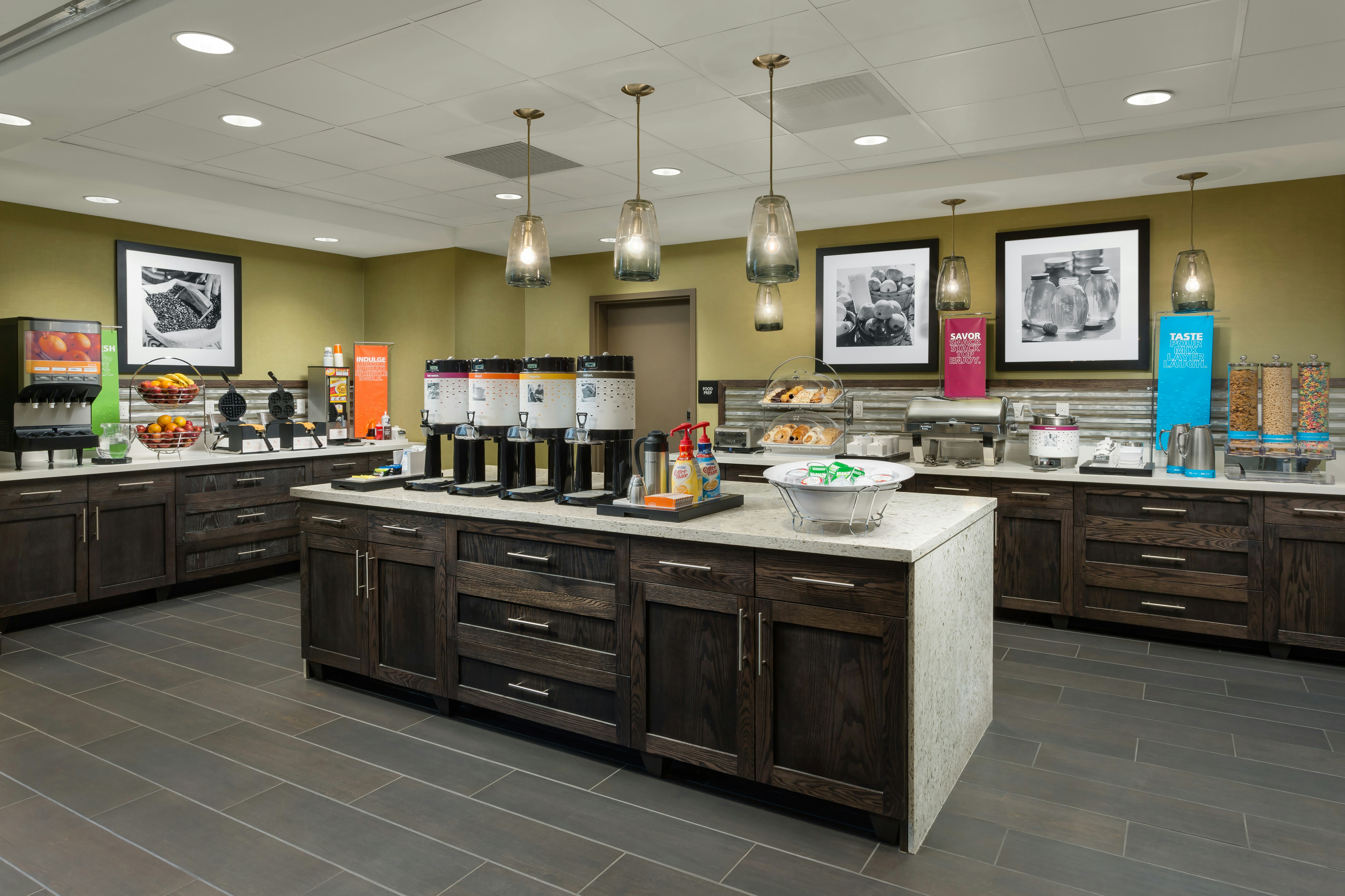 Hampton Inn & Suites Napa 49/64