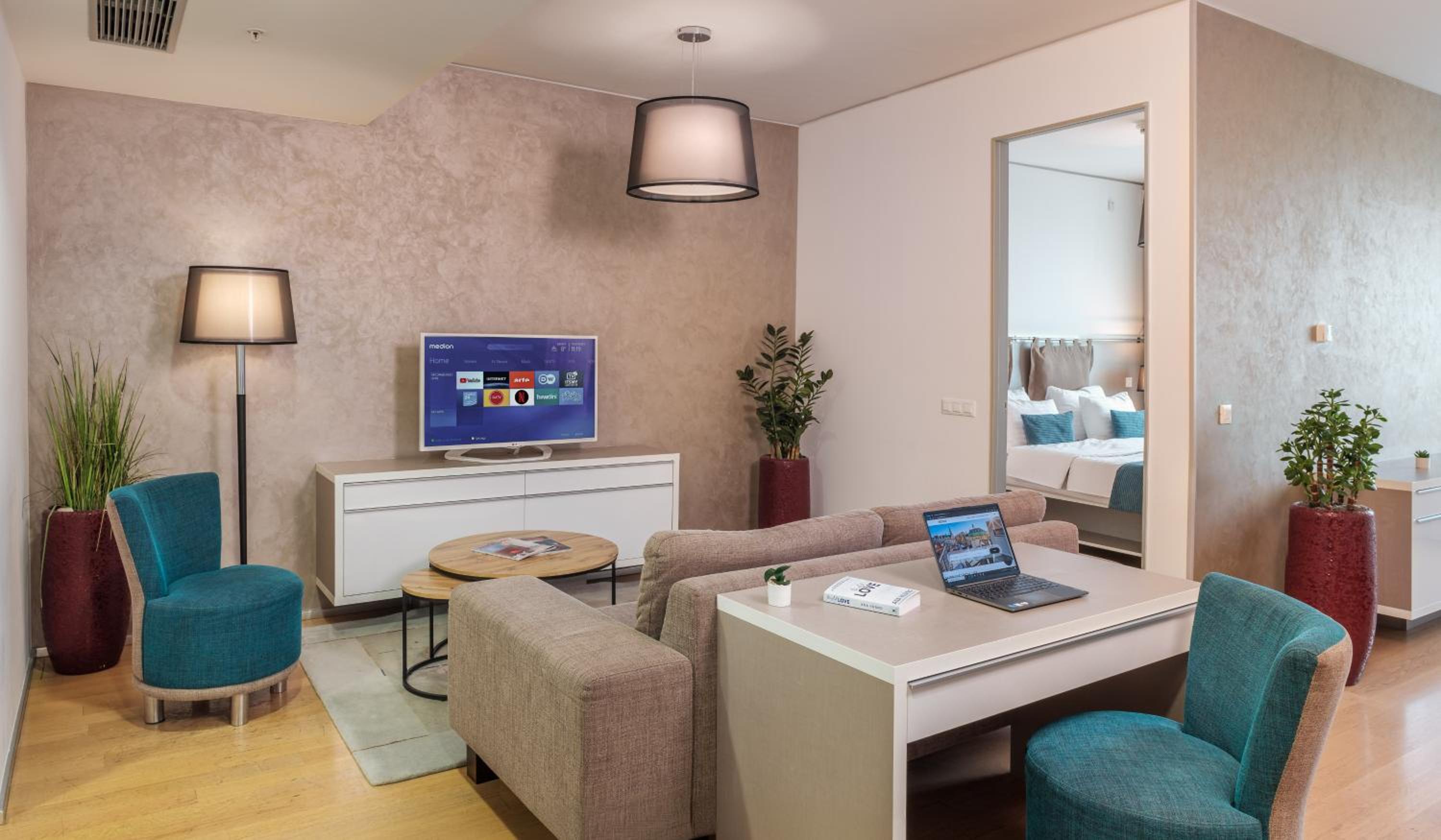 VN3 Terraces Suites by Adrez Living 13/24