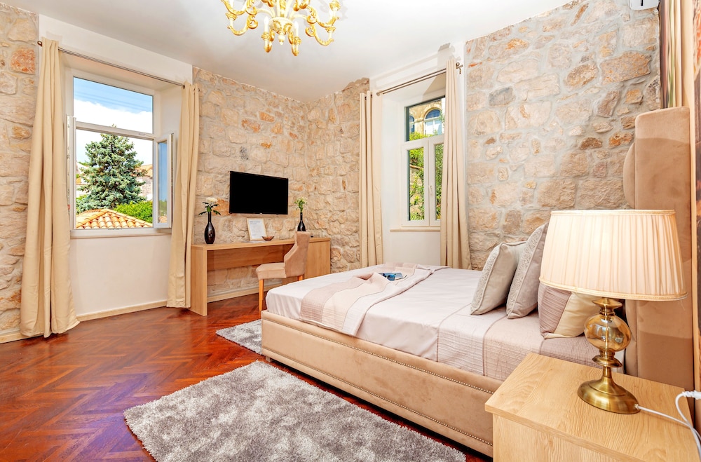 Seven Stars Accommodation Dubrovnik 7/25