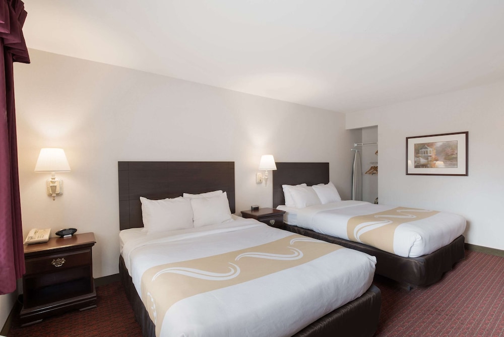 Quality Inn Grand Suites Bellingham 9/29