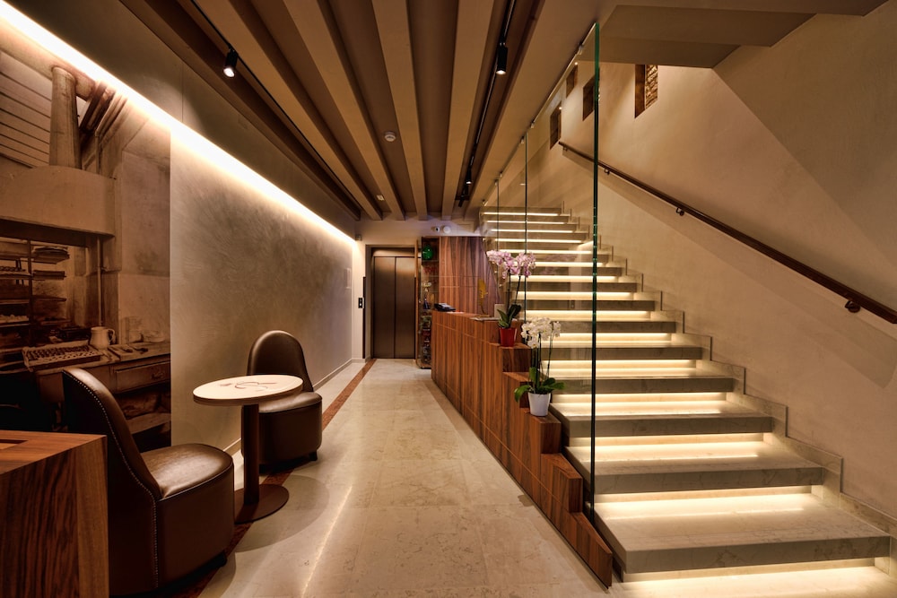 Rosa Salva Hotel 46/56