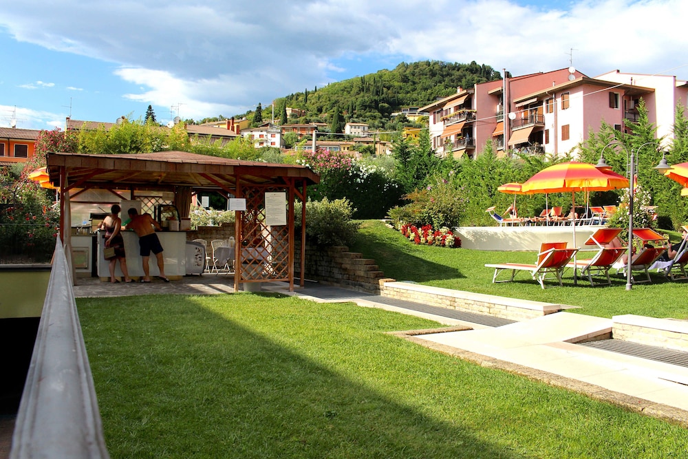 Hotel Romantic 7/60