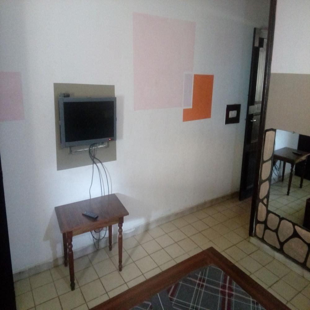 Hotel Bolo 7/13