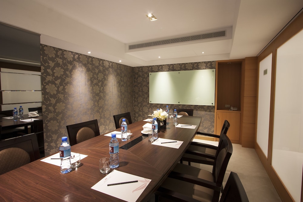Taipei Charming City Hotel Xinyi 25/28