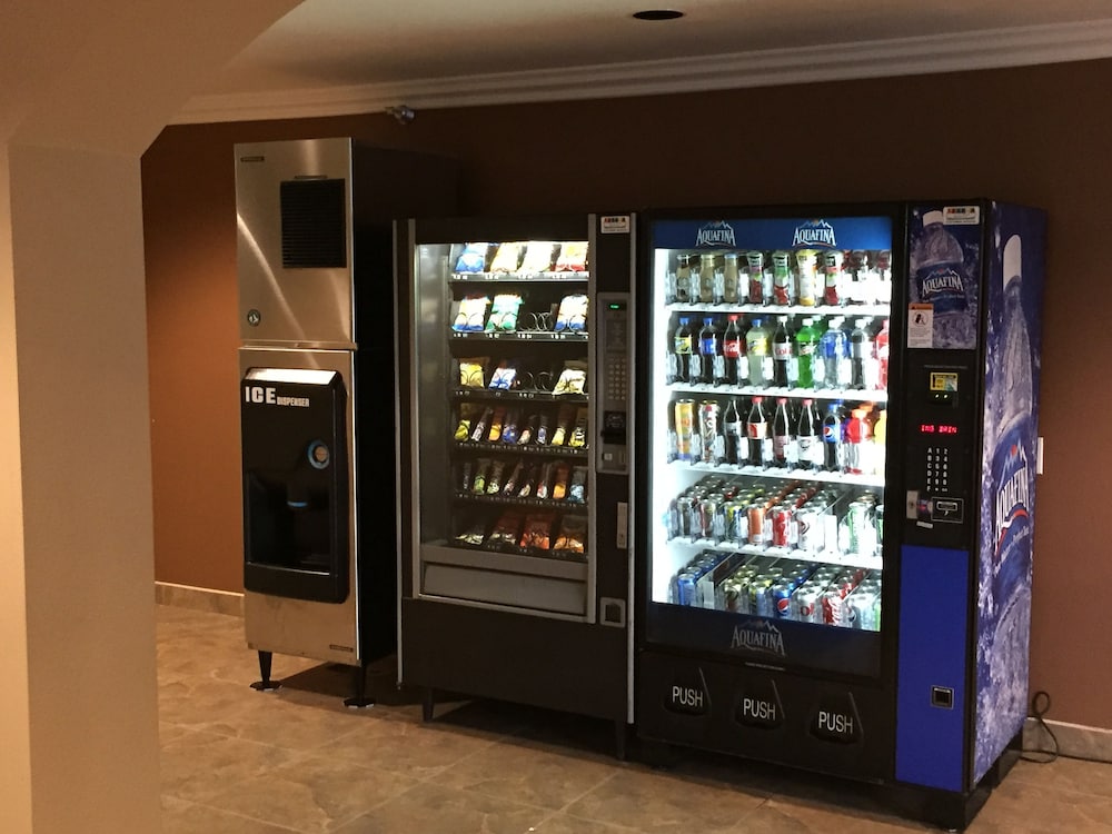 Industry Inn Amp Suites 35/60