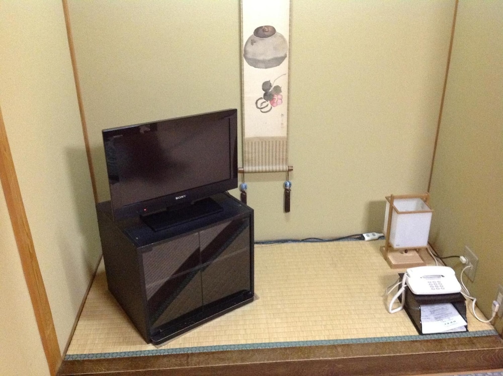 Nakayasu Ryokan 33/43