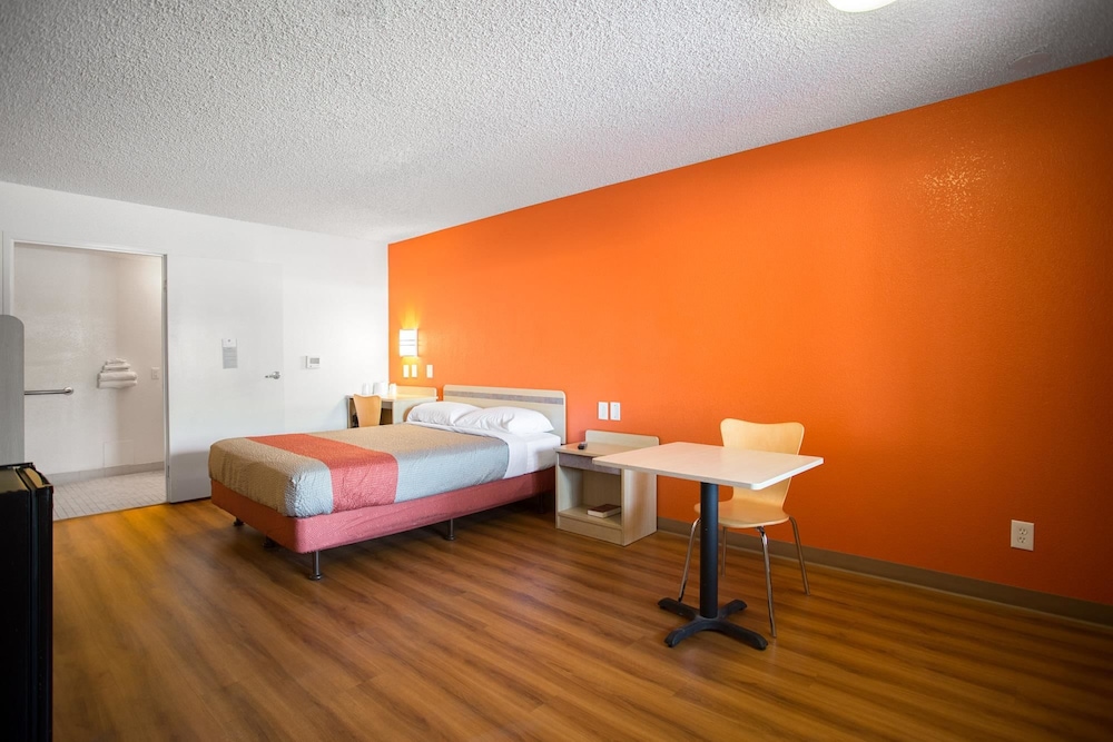 Motel6 Kingman, AZ - Route 66 West 26/43