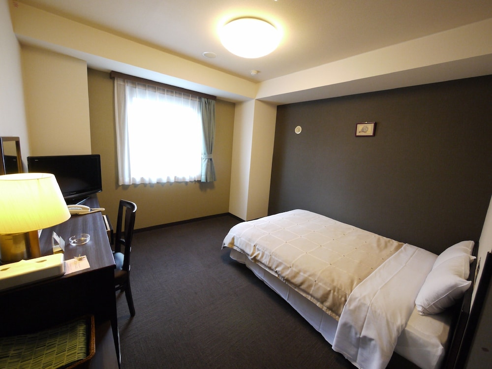 Hotel Route-Inn Shimada Ekimae 8/39