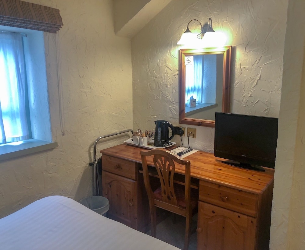 Hoops Country Inn & Hotel 13/39