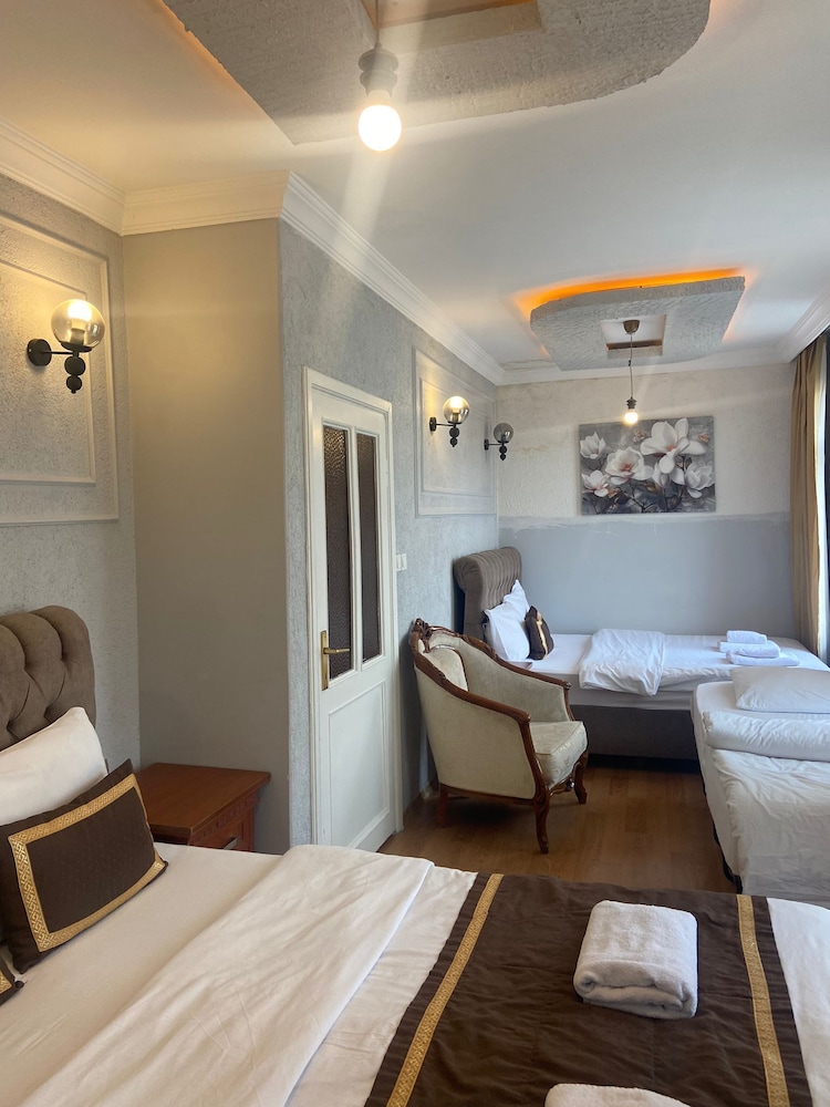 Berce Hotel 16/61