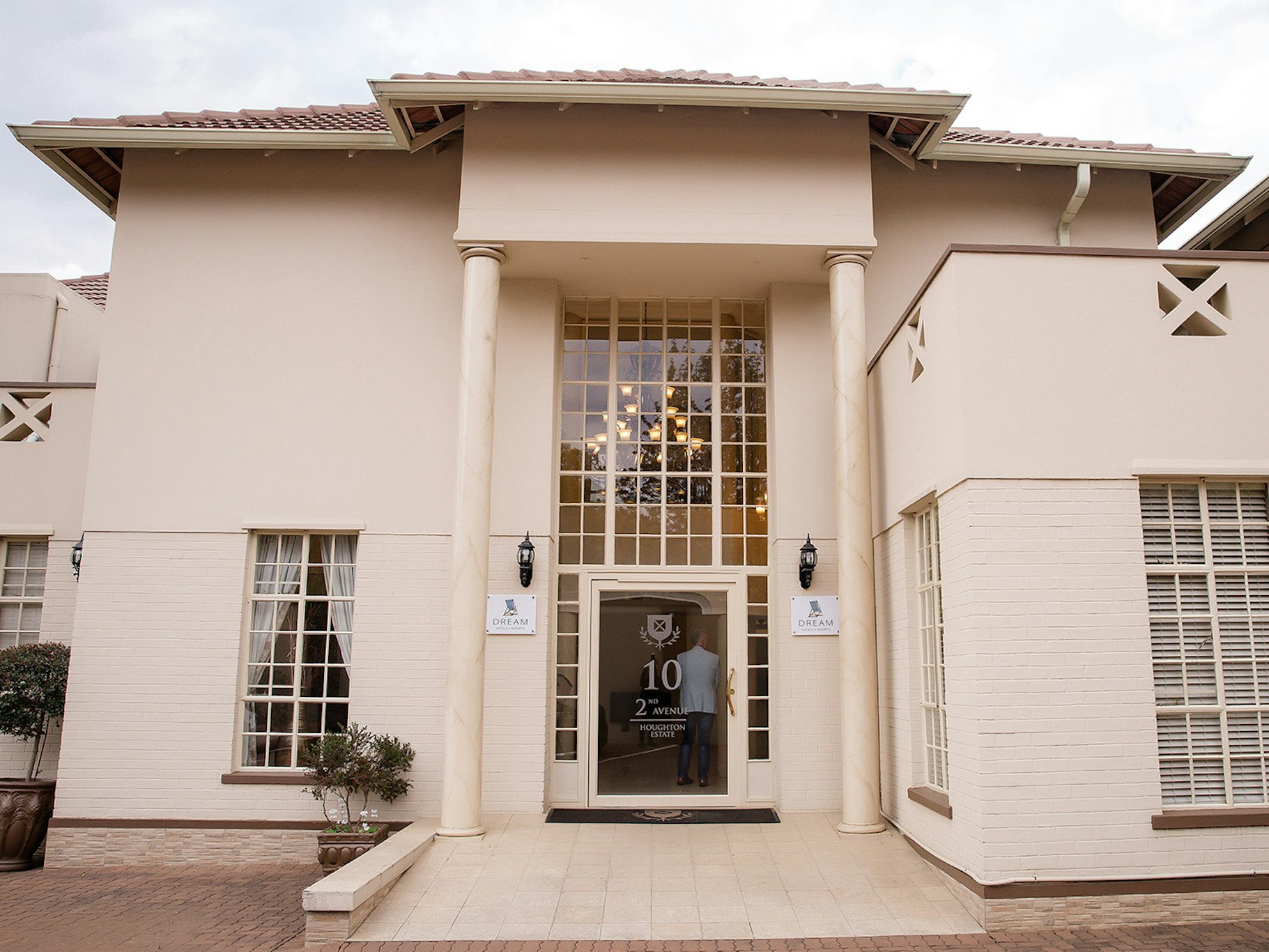 10 2nd Avenue Boutique Hotel 1/56