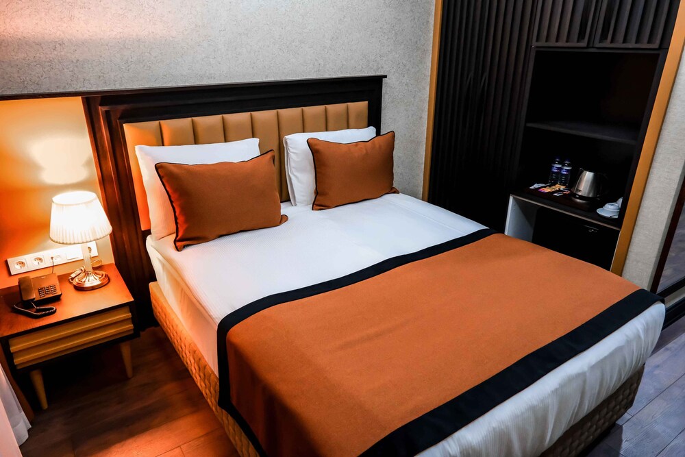 Dimen Hotel 17/37