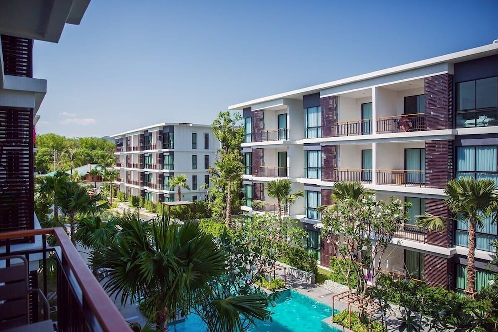 The Title Condo By Tropiclook 2/99