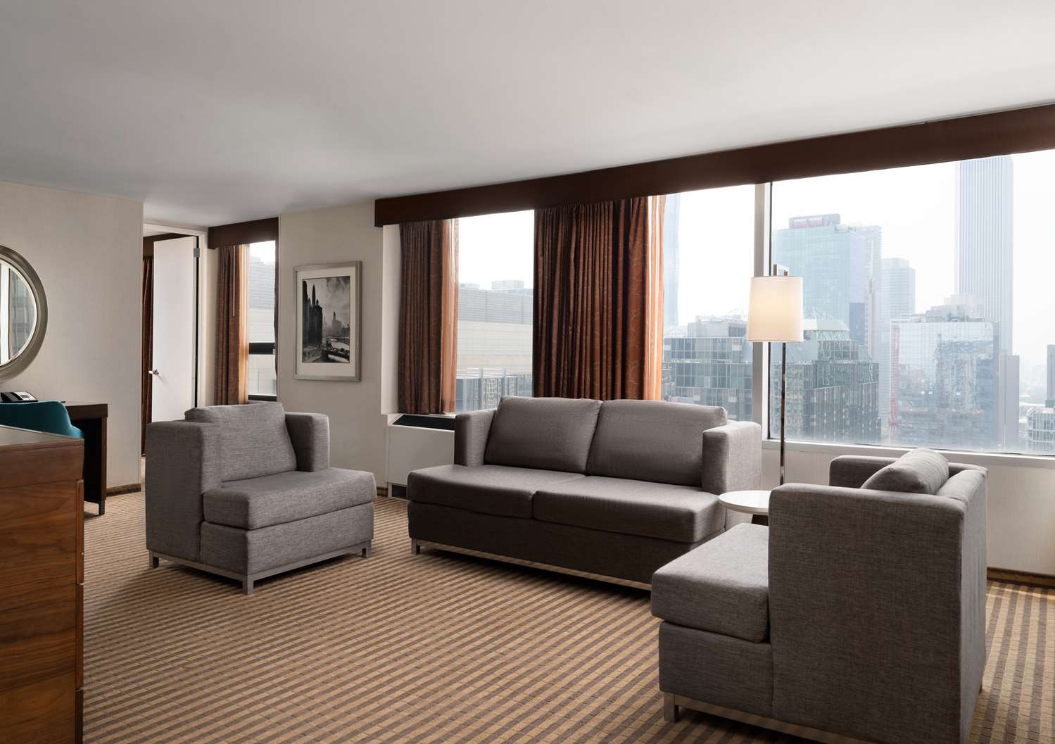 HAMPTON INN CHICAGO DOWNTOWN/MAGNIFICENT MILE 20/33