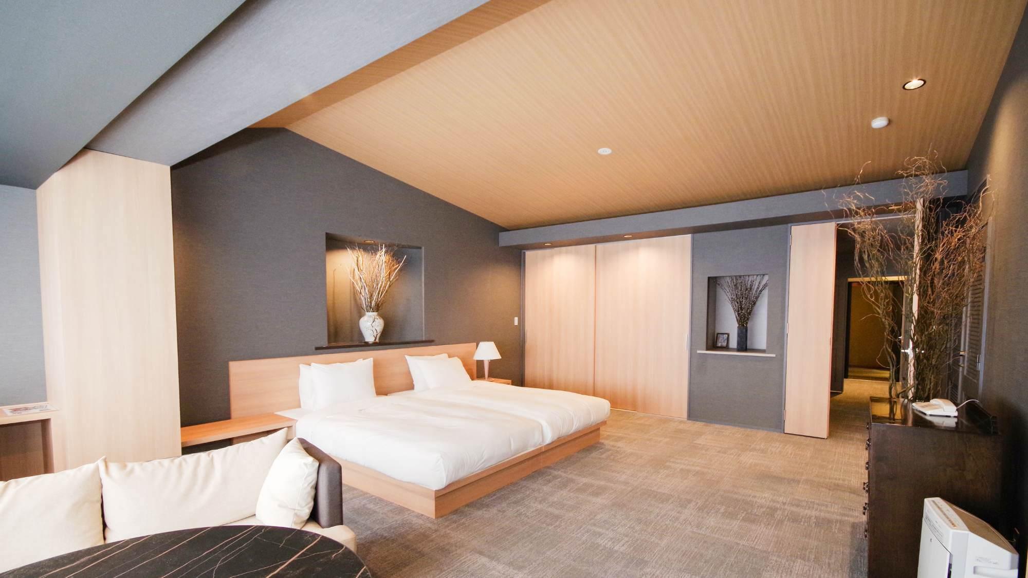 Deluxe, Twin Beds, West Wing, High Floor