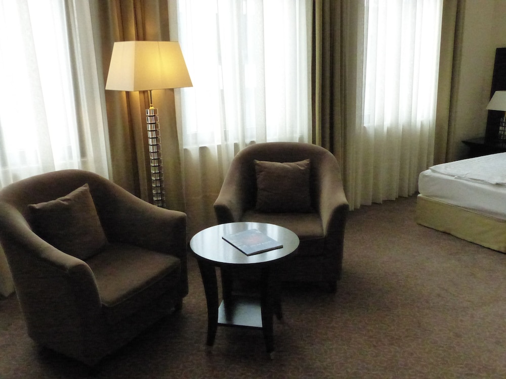 Grand Palace Hotel Hannover 26/37