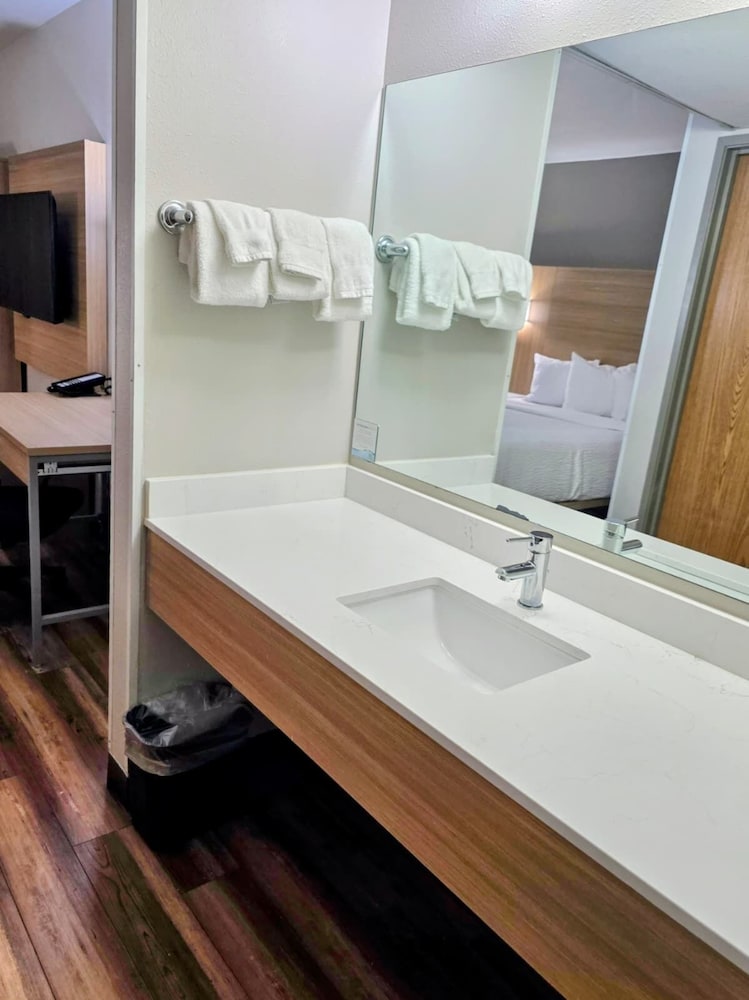 Baymont by Wyndham Missoula 50/51
