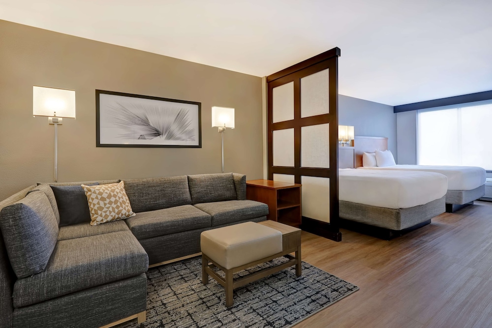 Hyatt Place San Antonio–North/Stone Oak 36/62