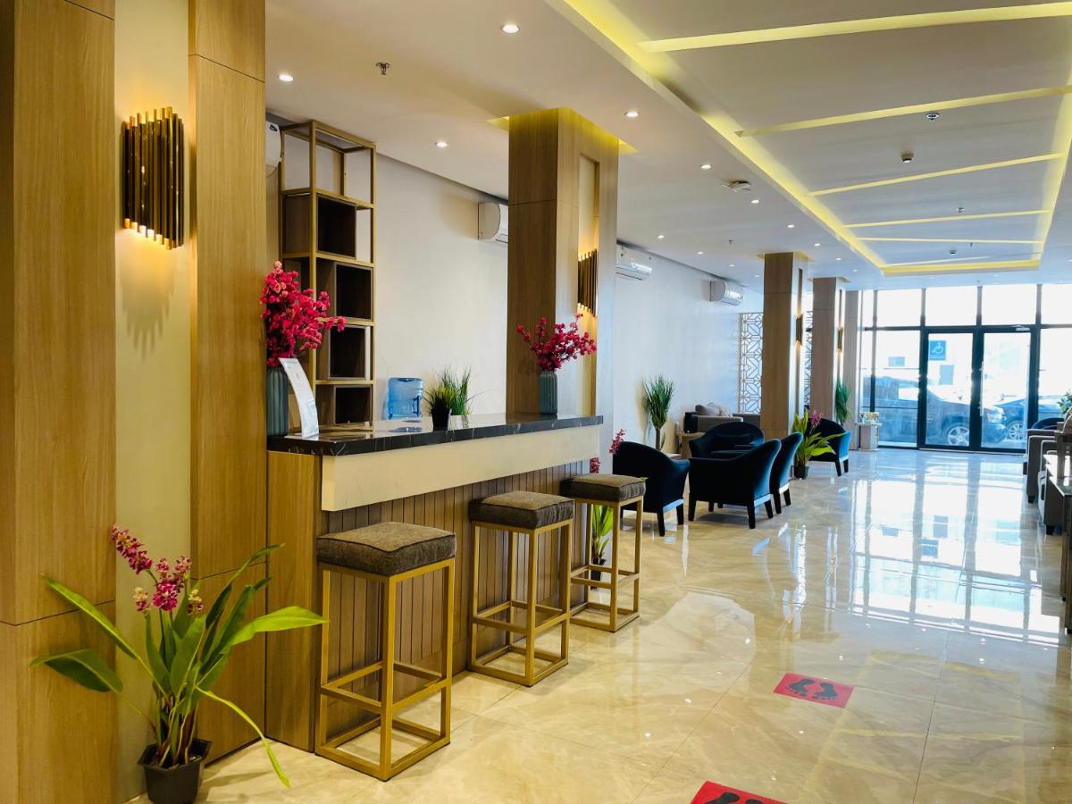 اطلالة الشرفة 2(Terrace View 2 - Serviced Apartments) 14/37