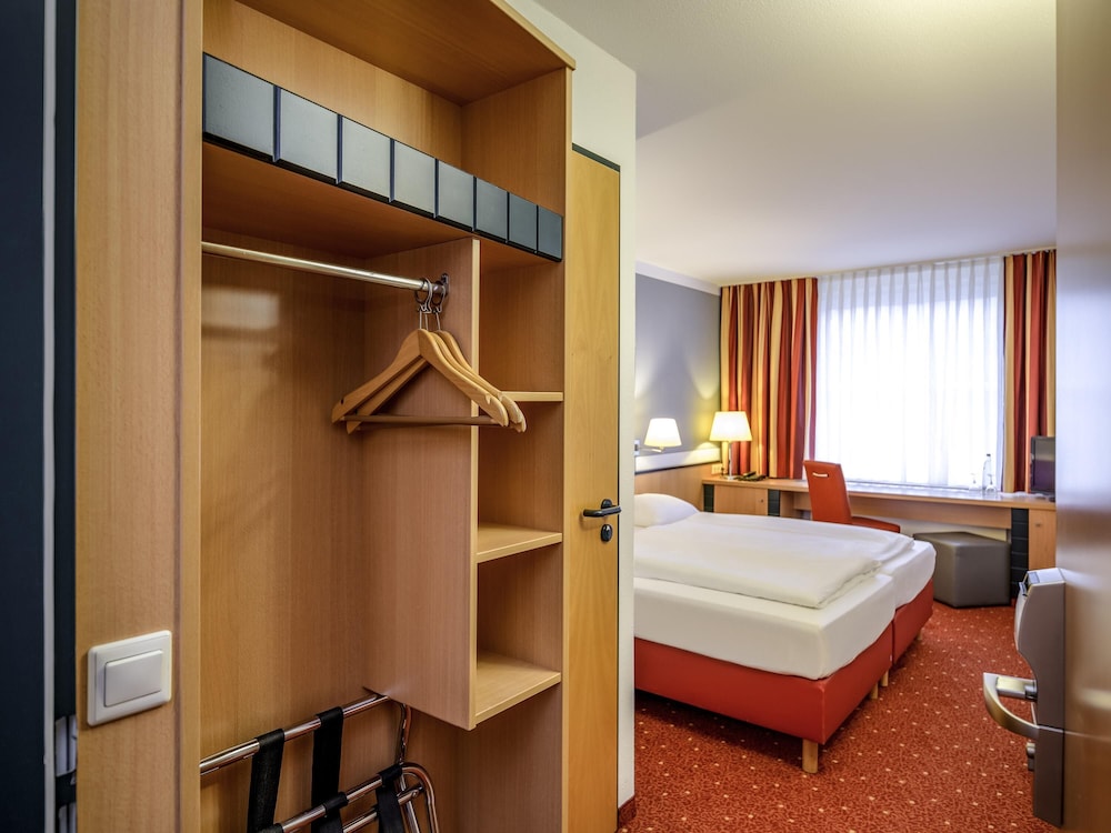 Mercure Hotel Duesseldorf Ratingen 28/66
