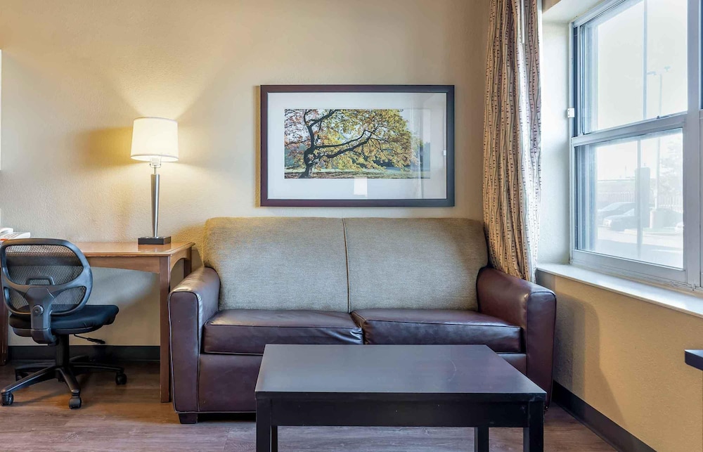 Extended Stay America - Chicago- O'hare - Allstate Arena 42/51