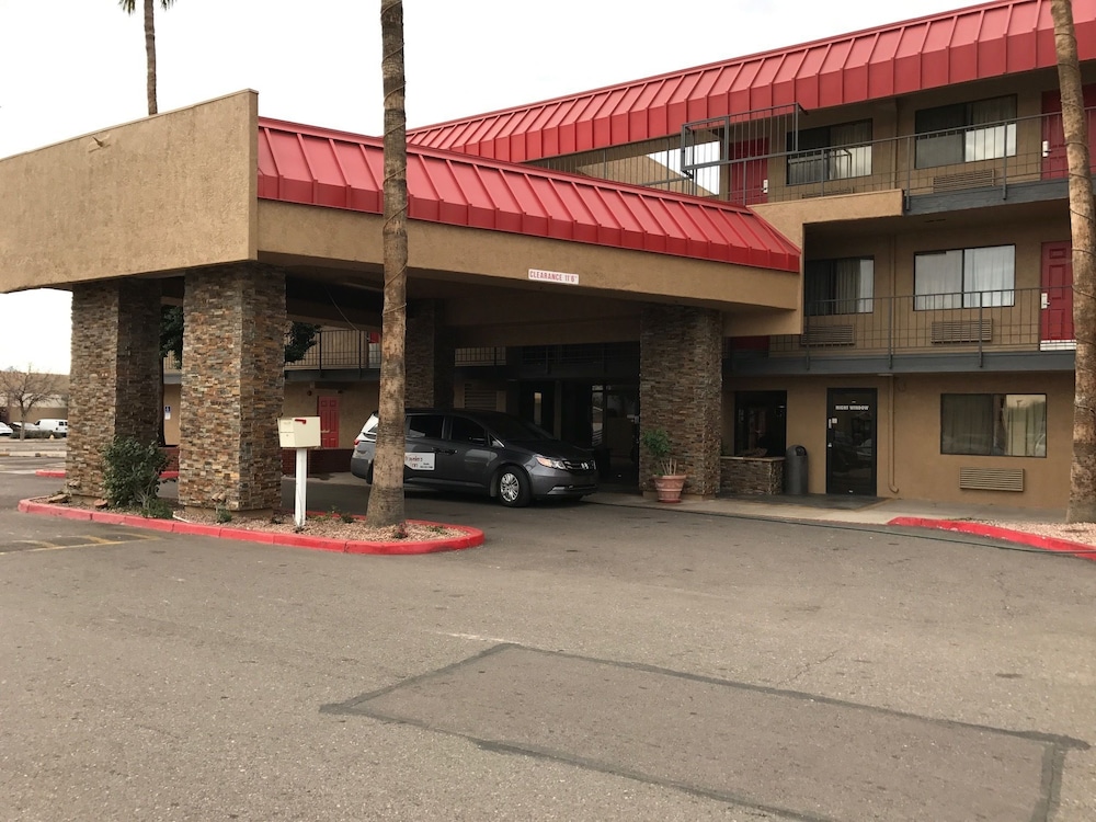 Travelers Inn 40/48