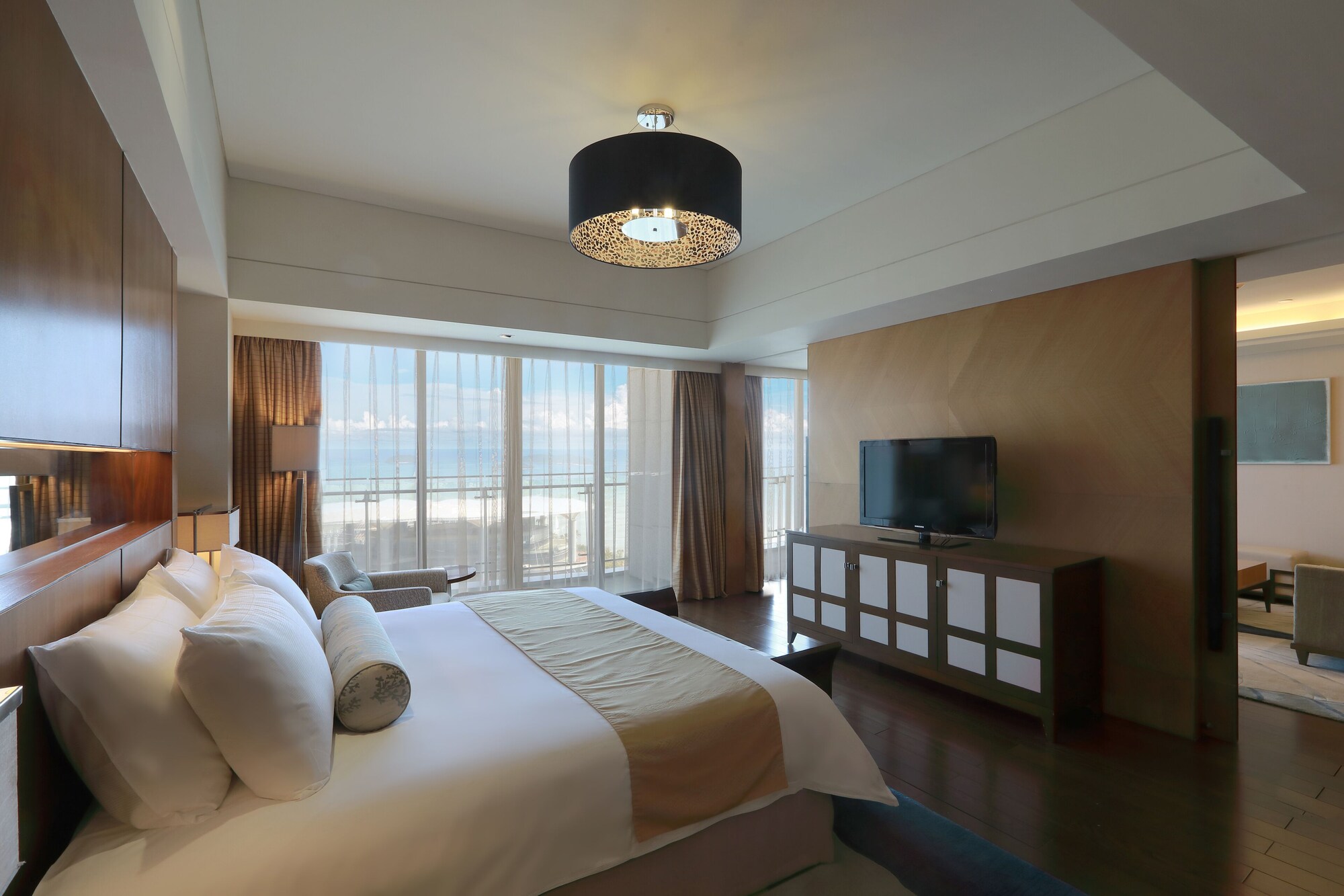 Vip, Deluxe, Suite, King Bed, Sea View