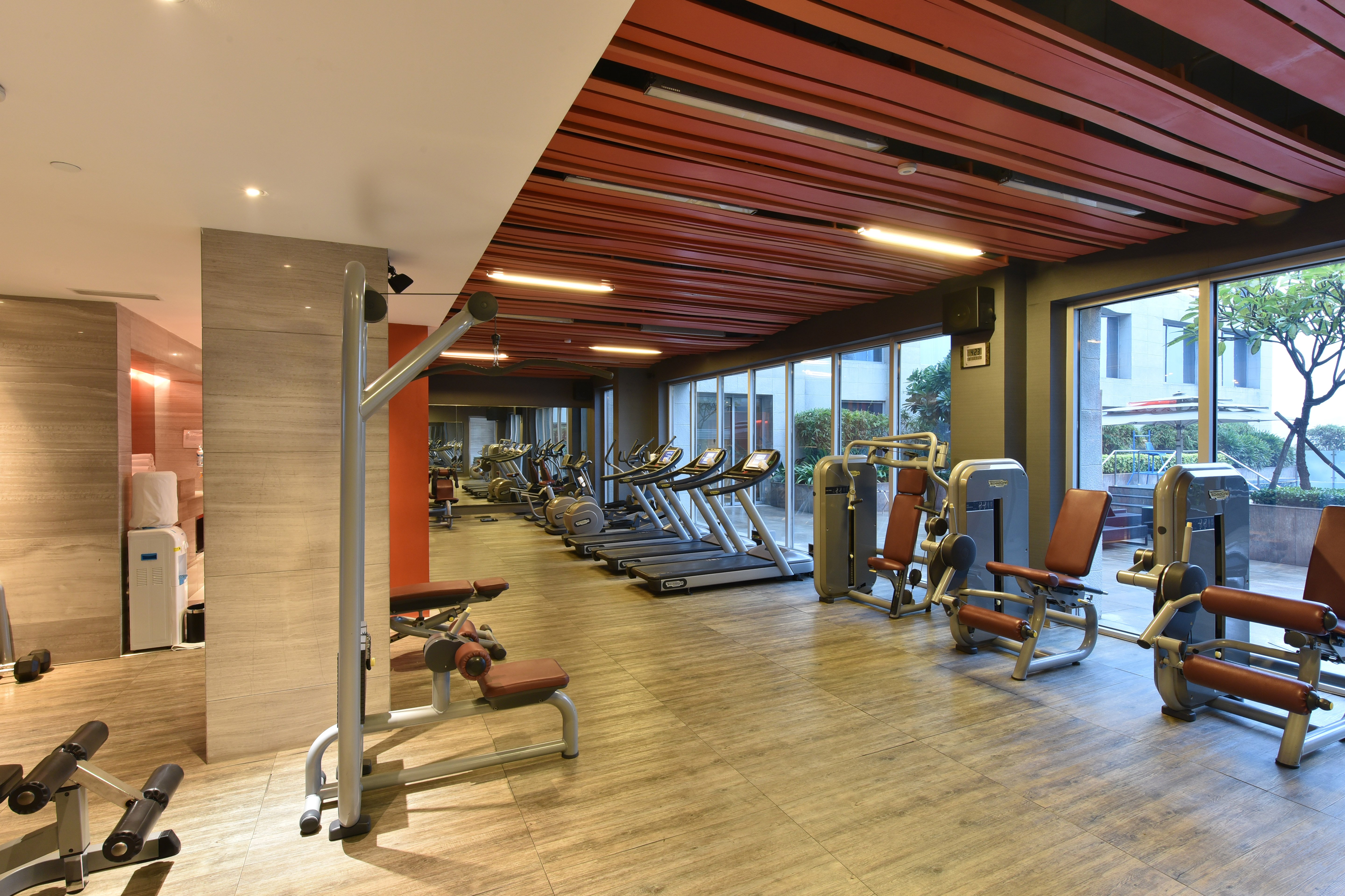 Holiday Inn New Delhi Aerocity by IHG 43/79