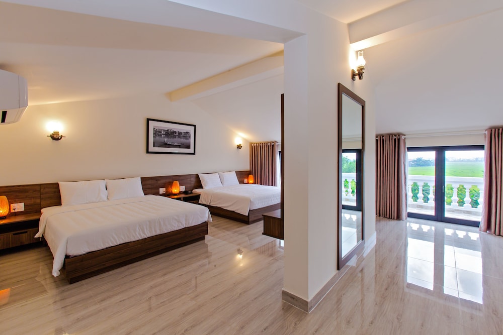 Terrace Villa Hoi An 4/50