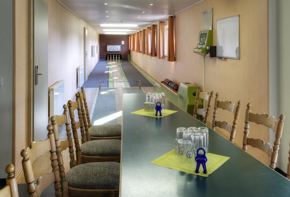 Phonix Hotel 34/47