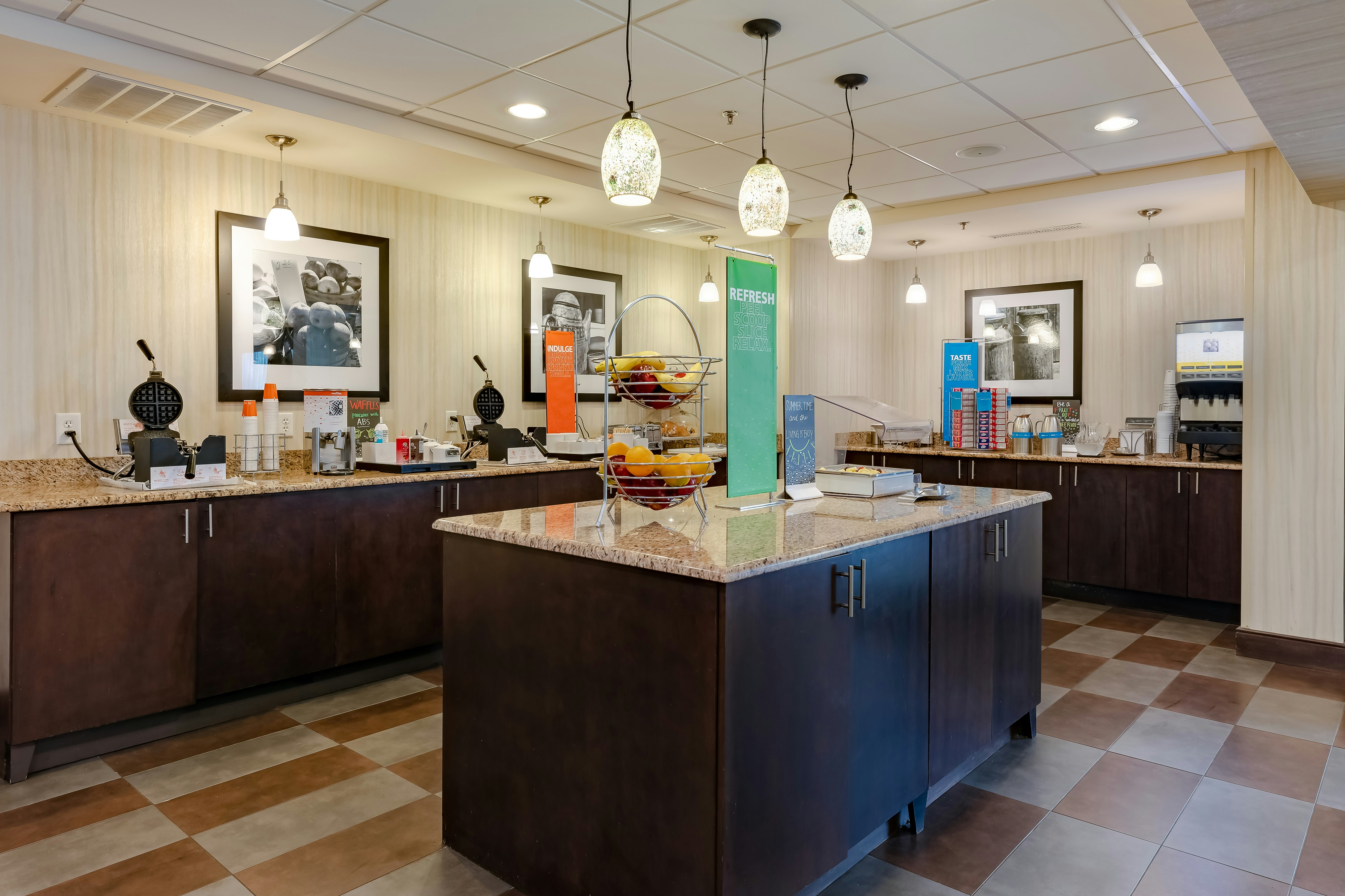 Lobby at HAMPTON INN SUITES ADAIRSVILLE CALHOUN AREA GA, ADAIRSVILLE - GA