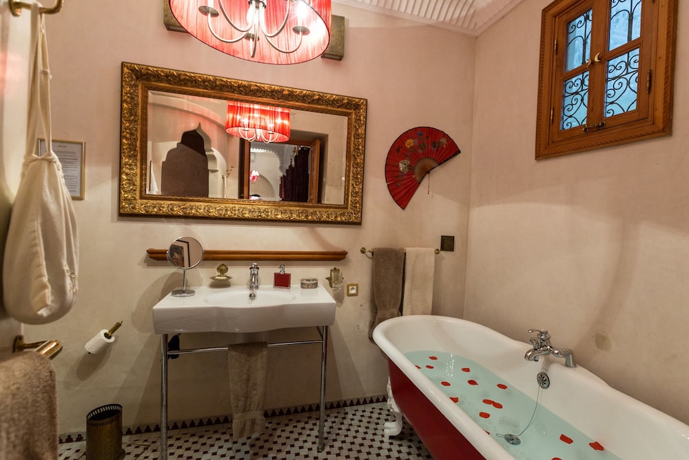 Riad Asrari 49/49