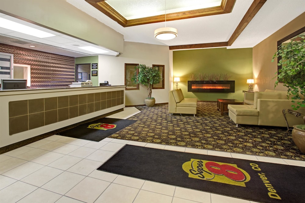 Super 8 by Wyndham Wheatridge/Denver West 4/24