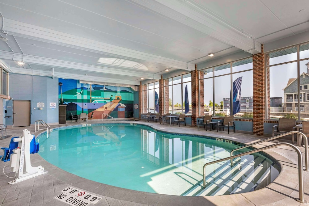 swimming pool spa