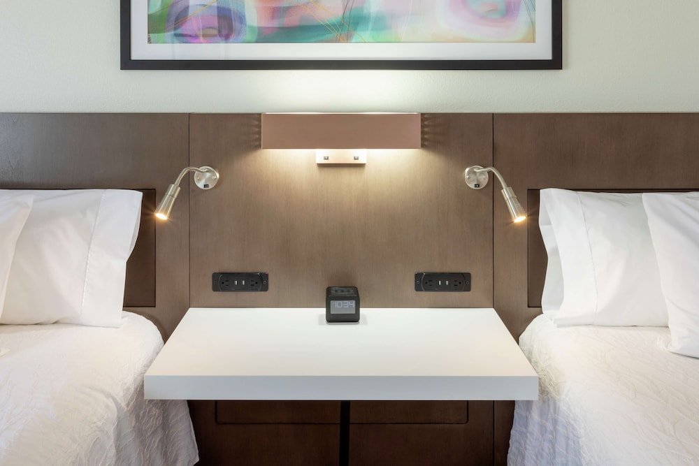 Hilton Garden Inn Minneapolis/Bloomington, MN 16/46